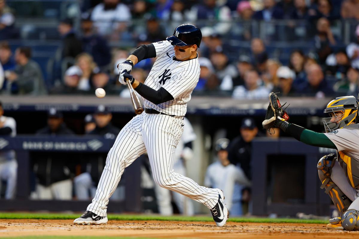 Rizzo Home Run Caps Four-Run First Inning That Carries Yankees Over A’s