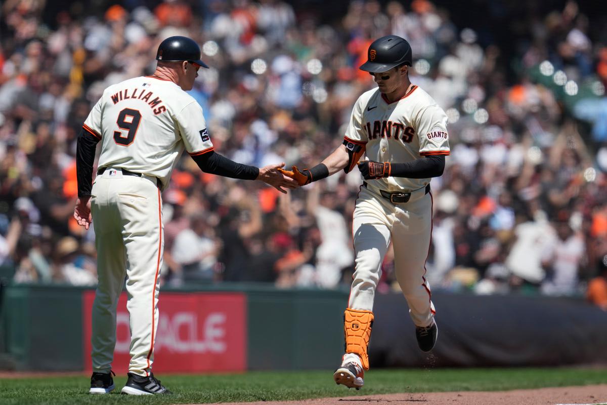 Estrada, Yastrzemski Hit Back-to-Back Homers to Lead Giants Past Pirates