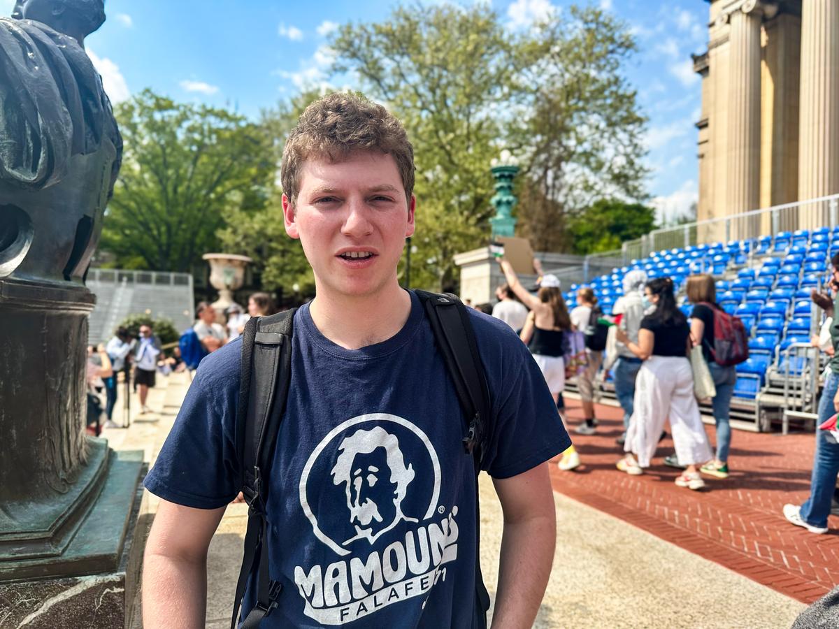 Students React to Columbia University Suspension of Pro-Palestine Protestors