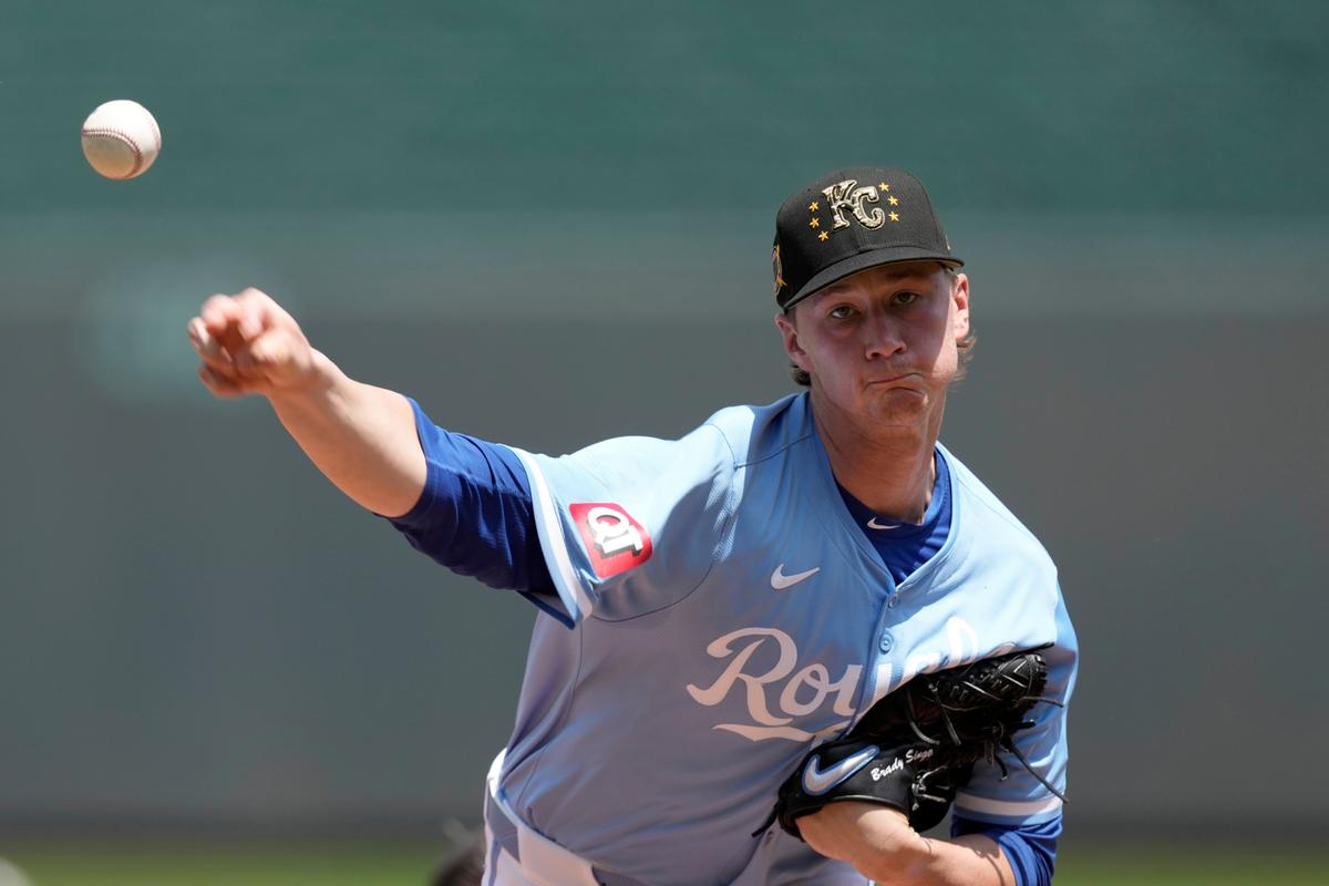 Singer Stifles Struggling A’s as Royals Complete Series Sweep