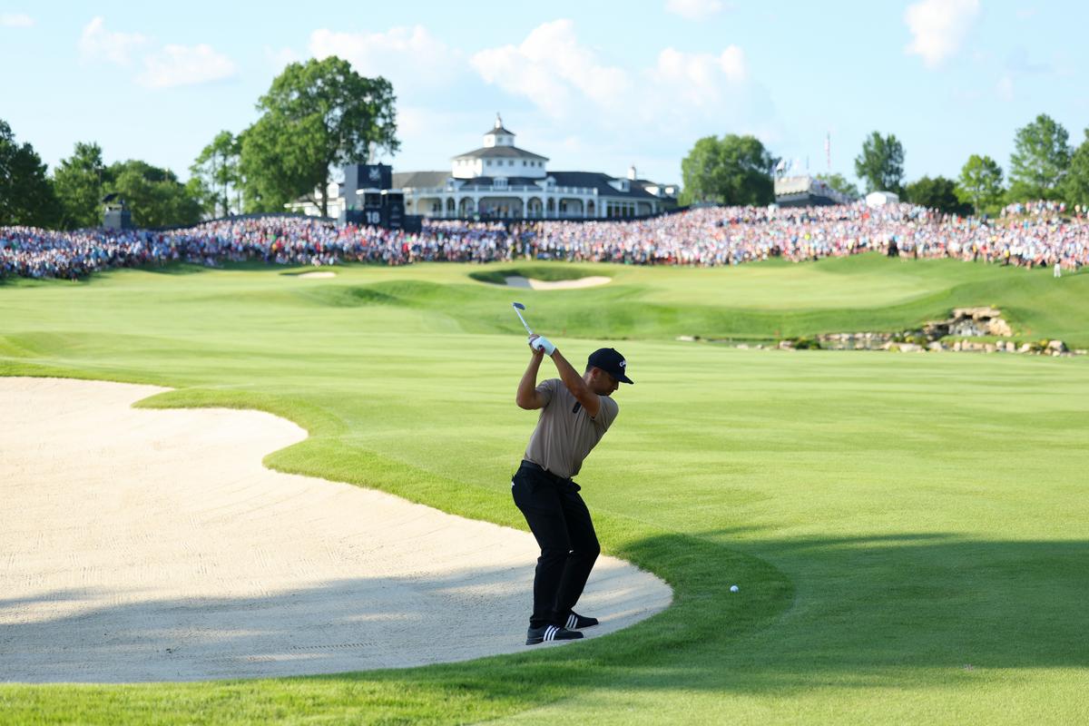 Schauffele Wins First Major at PGA Championship in a Thriller at Valhalla