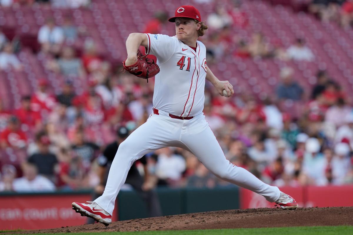 Reds Rebound From Poor Road Trip to Beat Padres Behind Abbott