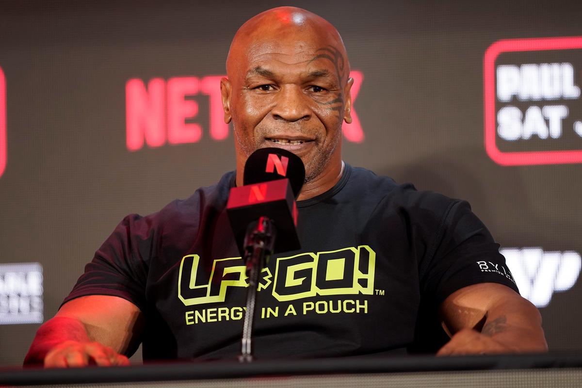 Mike Tyson ‘Doing Great’ After Falling Ill During Weekend Flight From Miami to Los Angeles