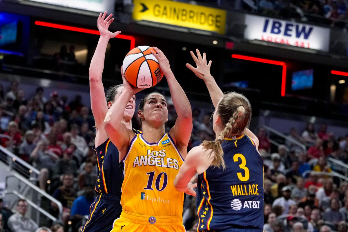 Nurse, McDonald Lead Second-Half Surge as Sparks Beat Fever, Clark