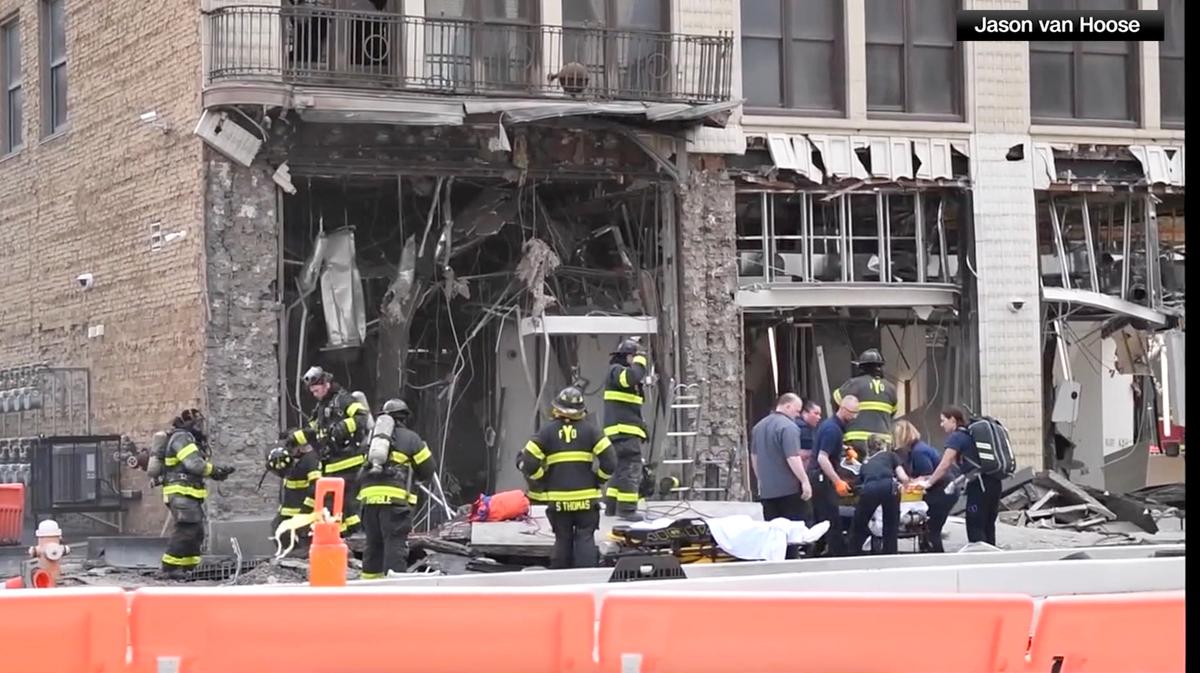 Building Explosion Kills Bank Employee and Injures 7 Others in Youngstown, Ohio