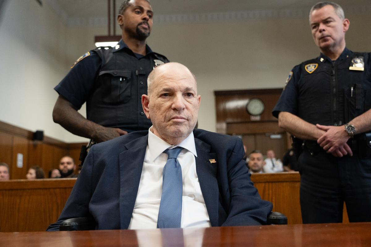 New York Prosecutor Says Harvey Weinstein May Face New Charges Involving New Accusers