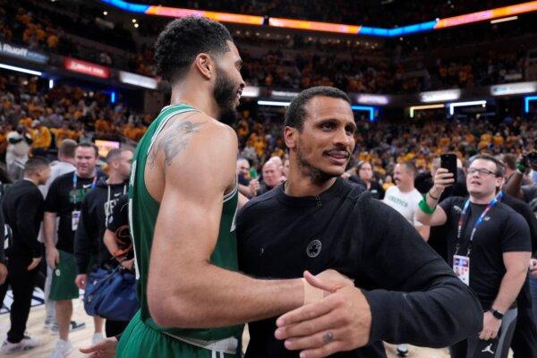 Celtics Coach Joe Mazzulla celebrates with forward Jayson Tatum after Game 4 of the NBA Eastern Conference finals against the Indiana Pacers in Indianapolis on May 27, 2024. (Michael Conroy/AP Photo)