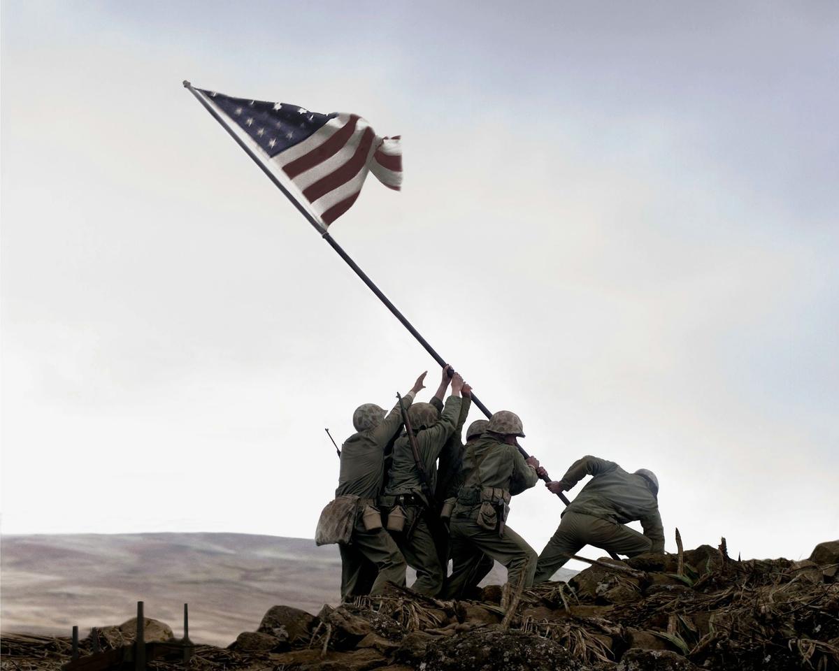 ‘Flags of Our Fathers’: Clint Eastwood Pulls Back the Curtain