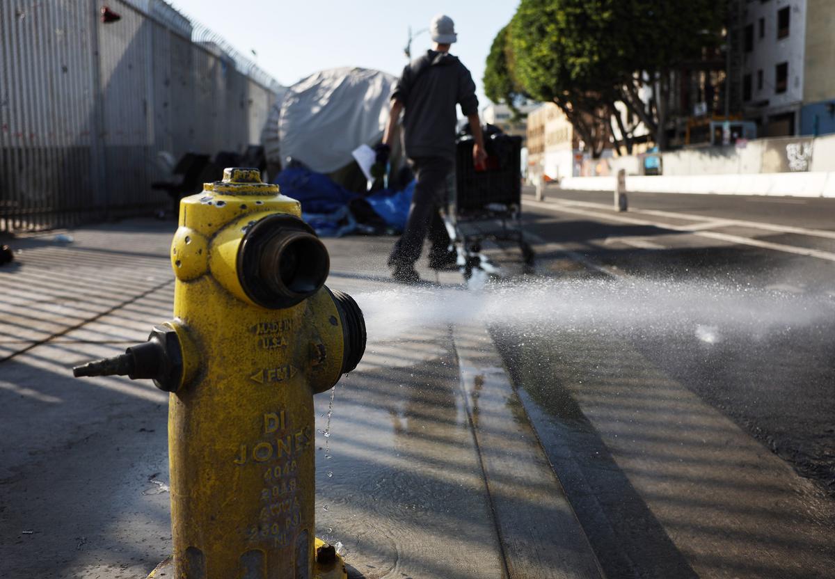 Dozens of Fire Hydrants Stolen Across Los Angeles County