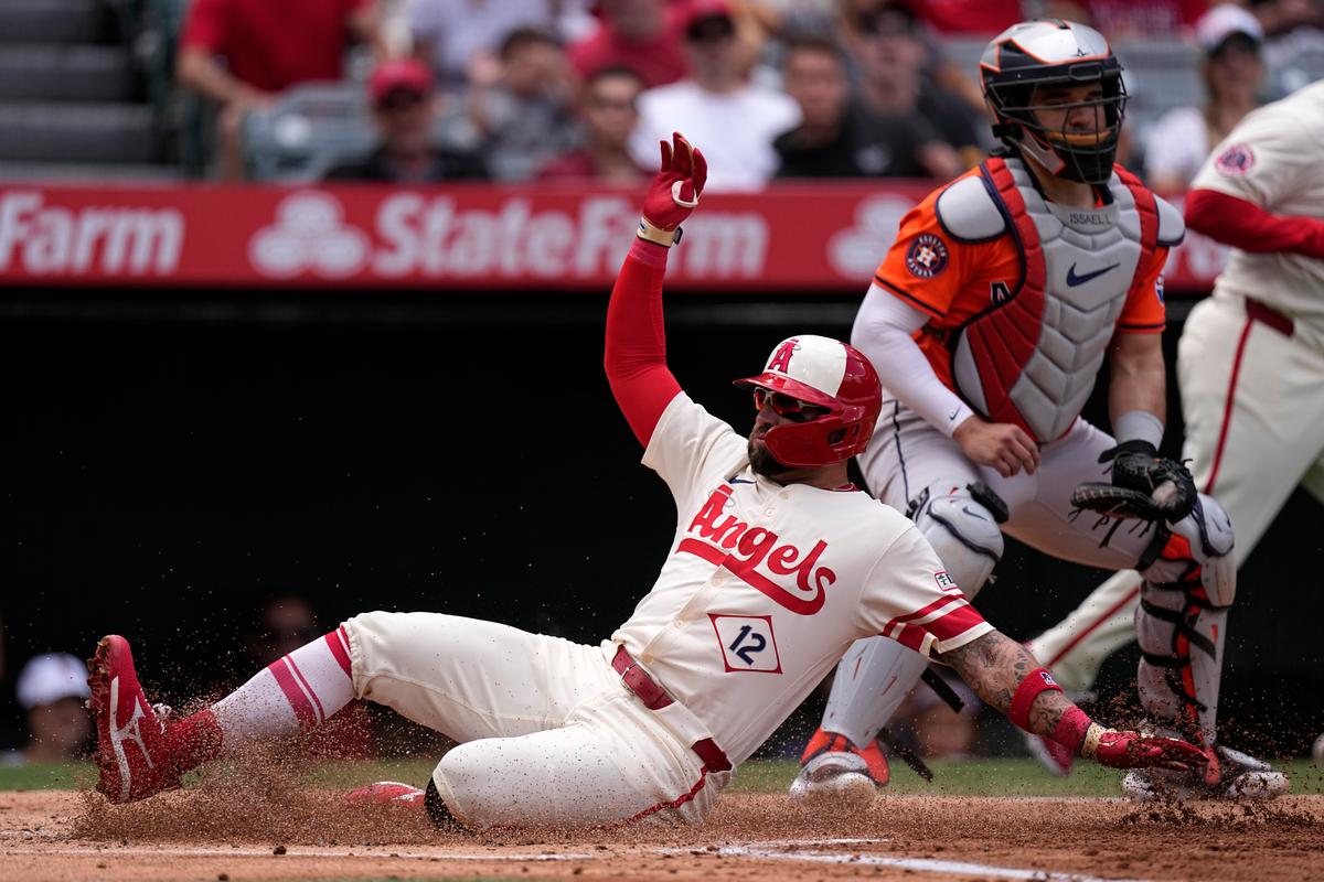 O'Hoppe’s Walk-Off Home Run Gives Angels Dramatic Victory Over Astros
