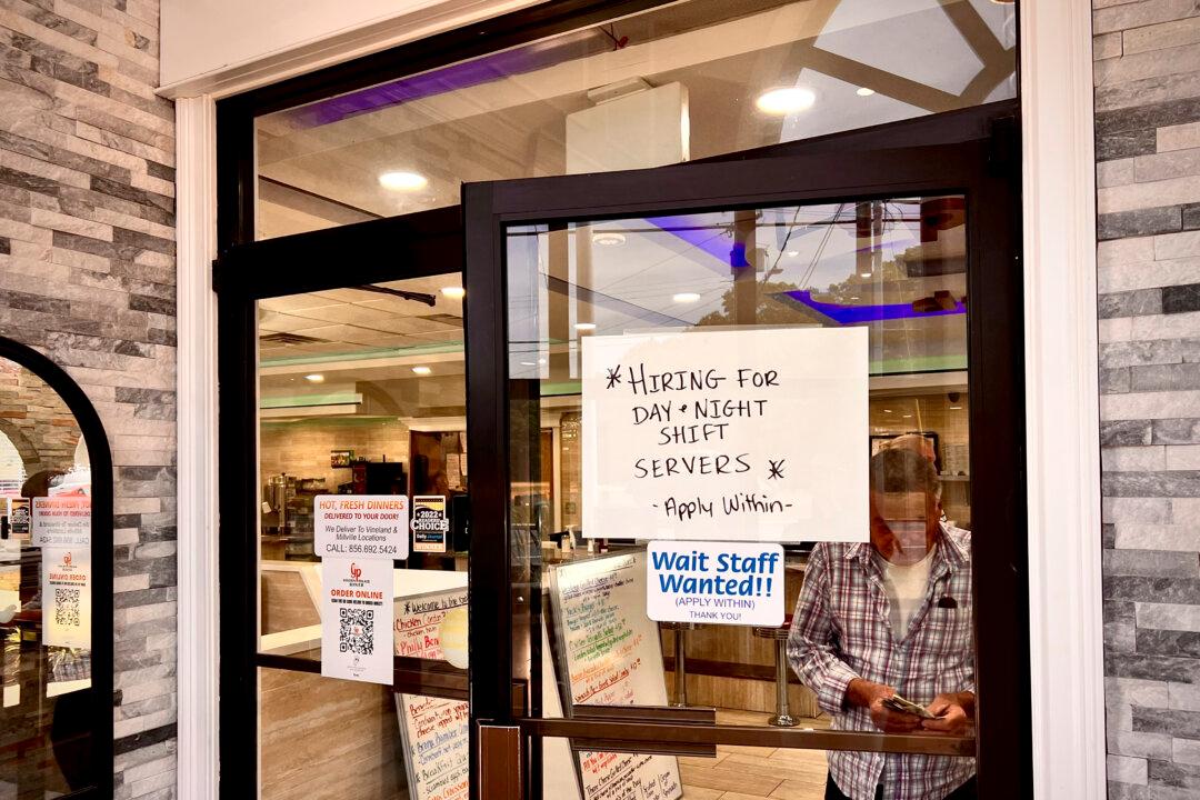 Hiring Demand Holds Steady in May as Job Vacancies Top Estimates
