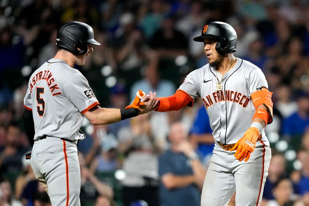 Estrada’s 3-Run Homer in Ninth Gives Giants Dramatic Victory Over Cubs