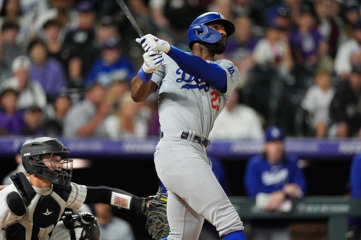 Heyward Slam, Hernandez Three-Run Shot Give Dodgers Wild Win in Ninth Inning