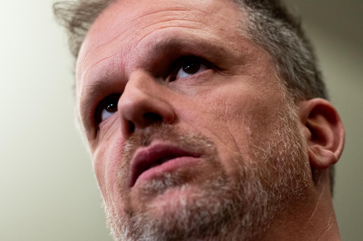 Health Minister Says He Aims to Launch National Pharmacare Program by Next April