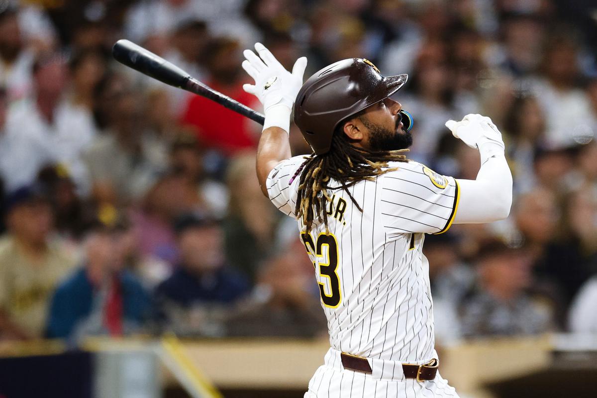 Cronenworth’s Walk-Off Blast Caps Power Surge That Lifts Padres Past Brewers