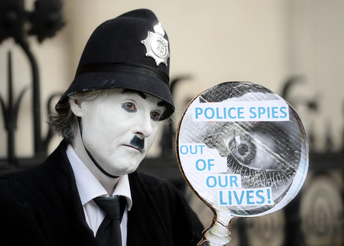 ‘Cult of Masculinity’ Blamed for Undercover Police Officers’ Relationships, Inquiry Told