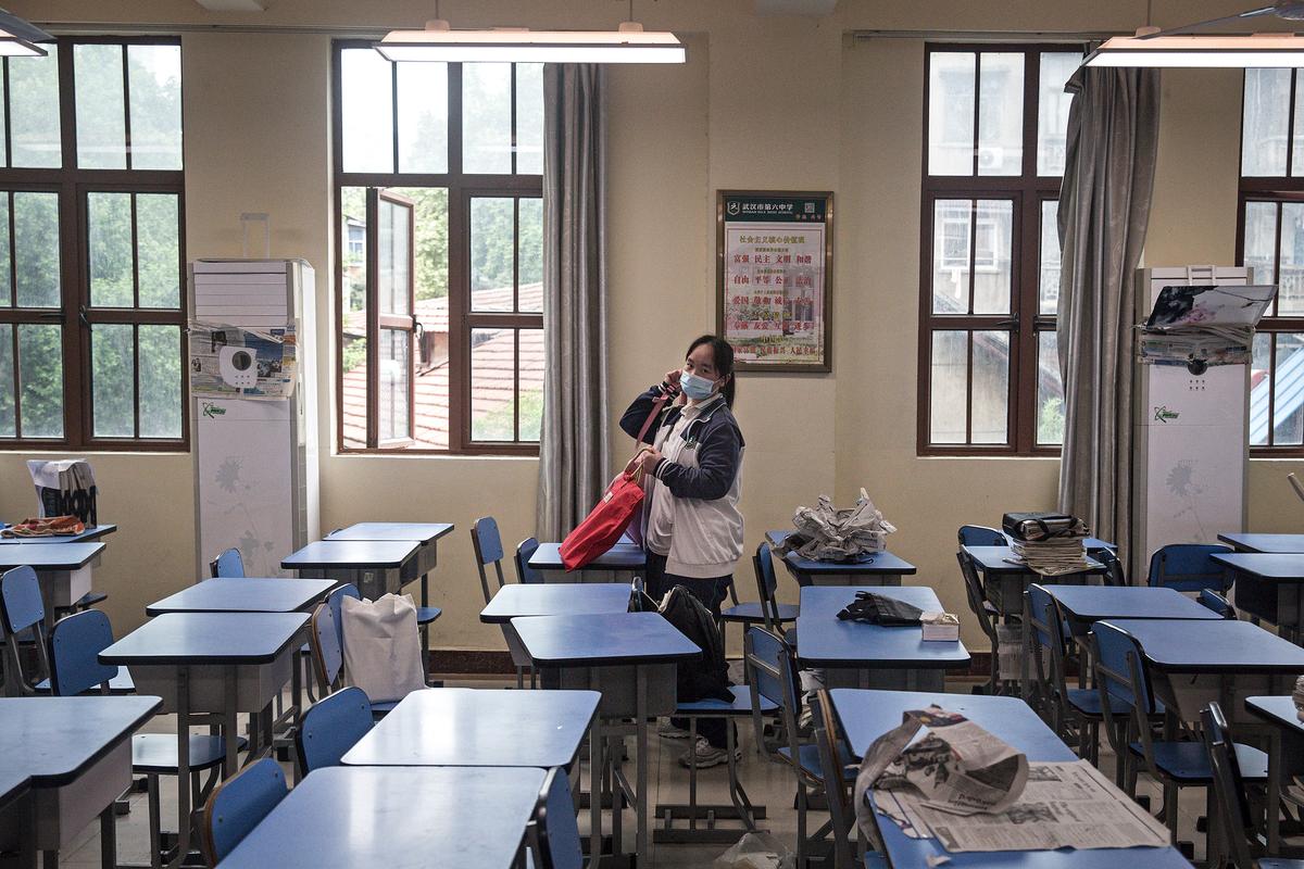 Chinese High School Students Stage Rare Protest After Summer Vacation Cut to 5 Days