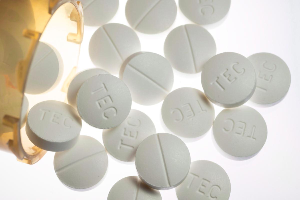 Addiction Minister ‘Cautiously Optimistic’ as Alberta Opioid Deaths Drop to Lowest Since 2020