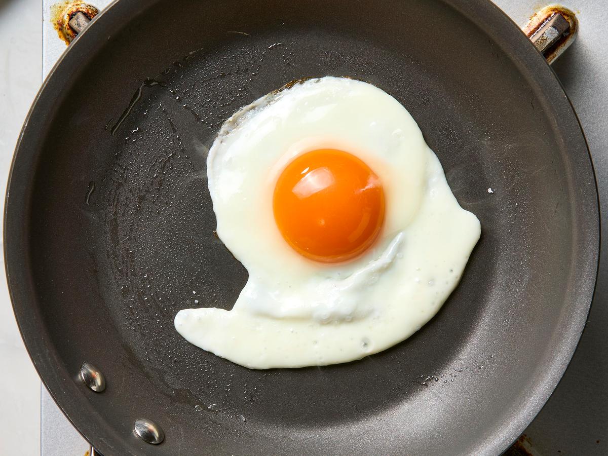 My Unconventional Advice for Making the Perfect Fried Egg