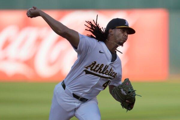 A's pitcher Osvaldo Bido works against the Astros in Oakland, Calif., on July 23, 2024. (Jeff Chiu/AP Photo)
