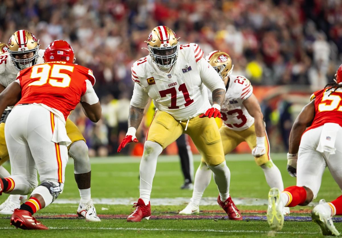 49ers All-Pro Tackle Williams a Training-Camp No-Show Due to Contract Issues