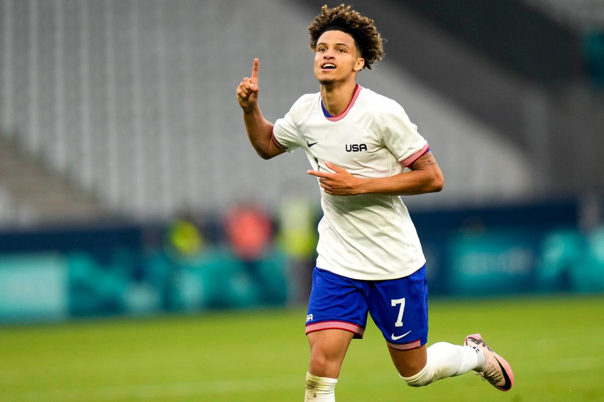 US Men’s Soccer Team Ends 24-year Wait to Reach Quarterfinals at Olympics