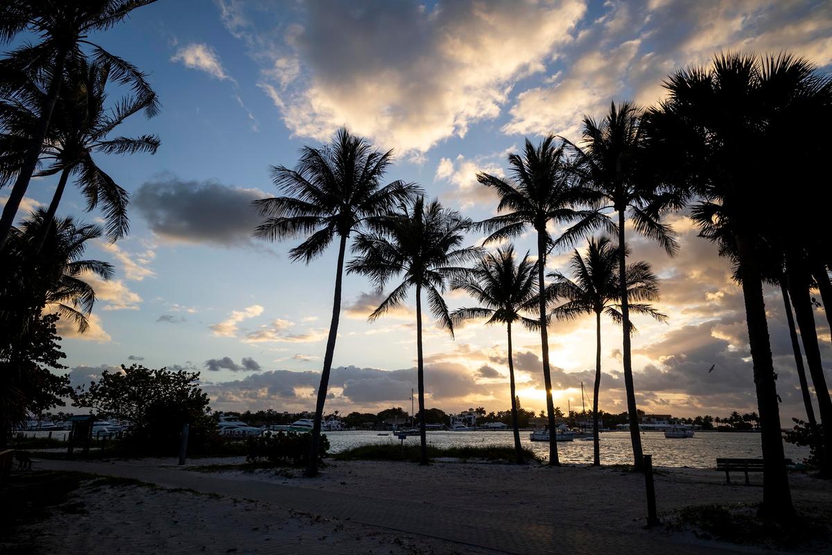 An Island in the Sun: Peanut Island Has Snorkeling, Pristine Beaches, and Overnight Options