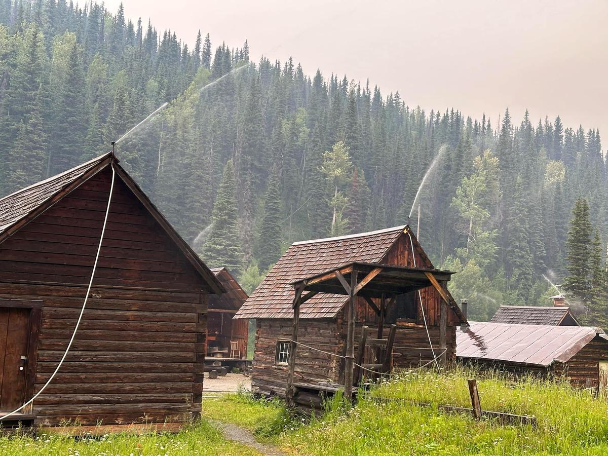 Historic BC Mining Town of Barkerville to Reopen Following Wildfire Threat