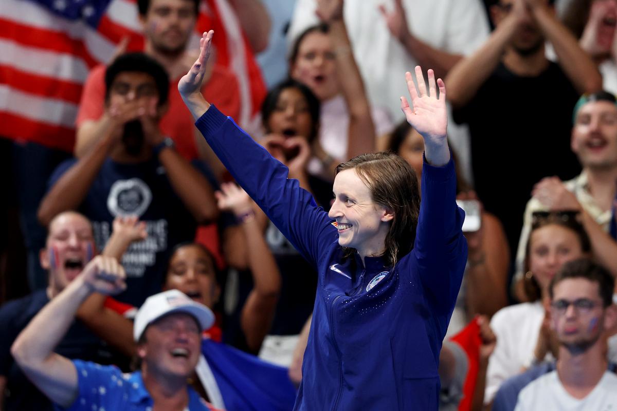 Katie Ledecky Sets Olympic Record, Wins Gold in 1,500 Freestyle