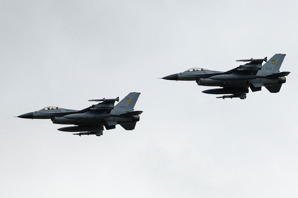 US Approves Potential $266 Million F-16 Maintenance Package to Ukraine