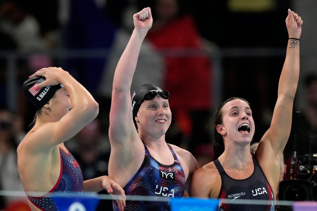 On a Wild Final Night of Swimming, US Sets 2 World Records, Edges Australia in Gold-Medal Race