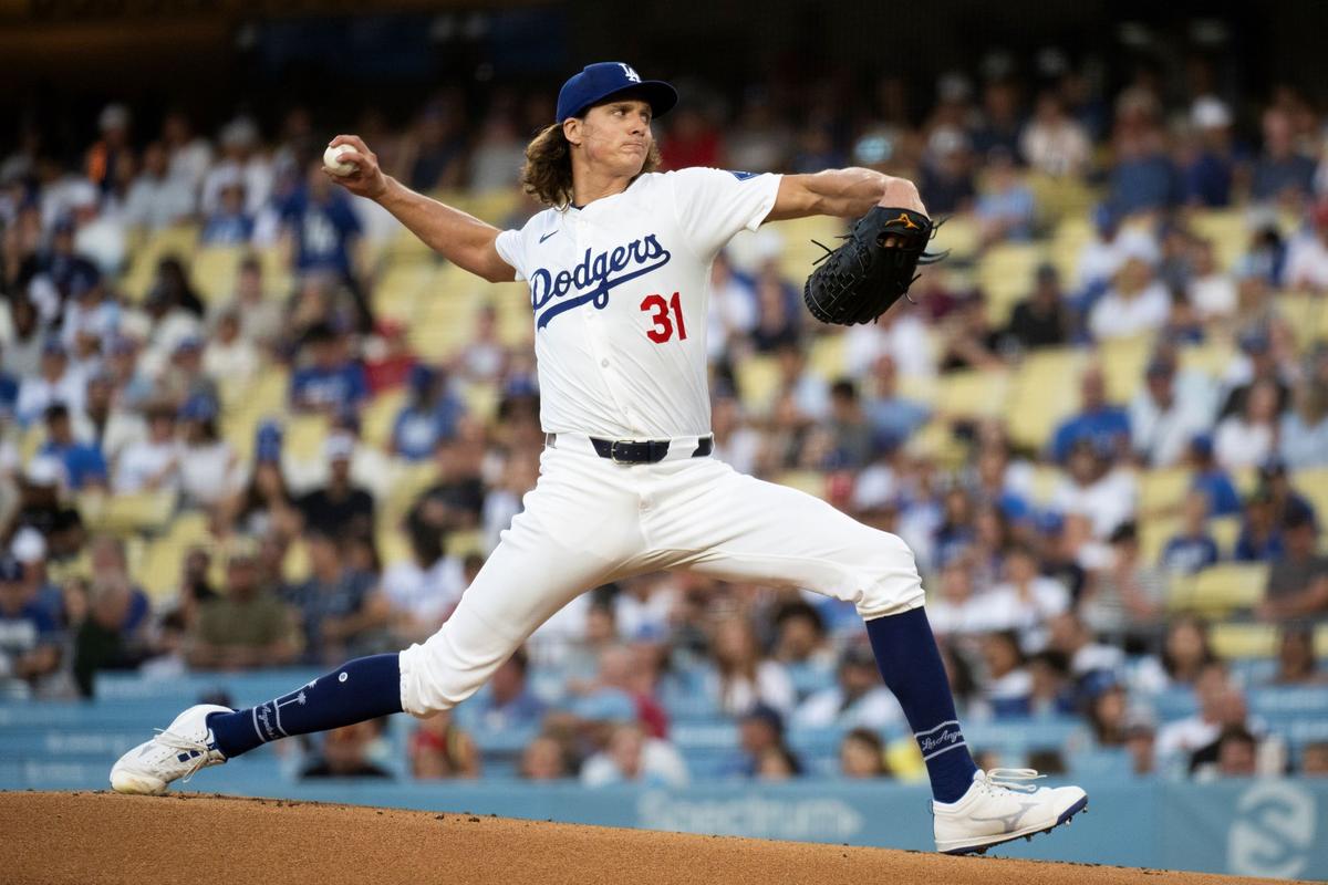 Hernández, Ohtani Home Runs Back Glasnow as Dodgers Beat Phillies