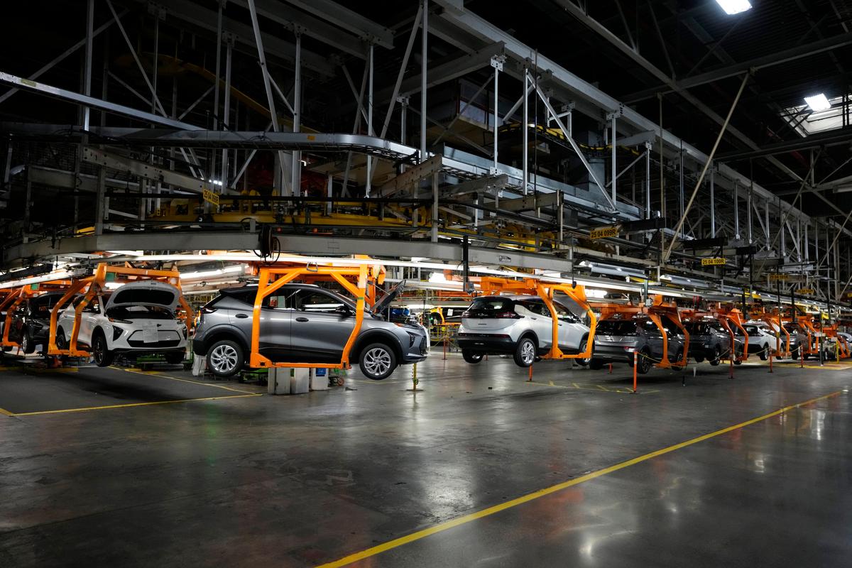 Potential China EV Tariffs Welcomed by GM Canada as BYD Looks to Enter Market