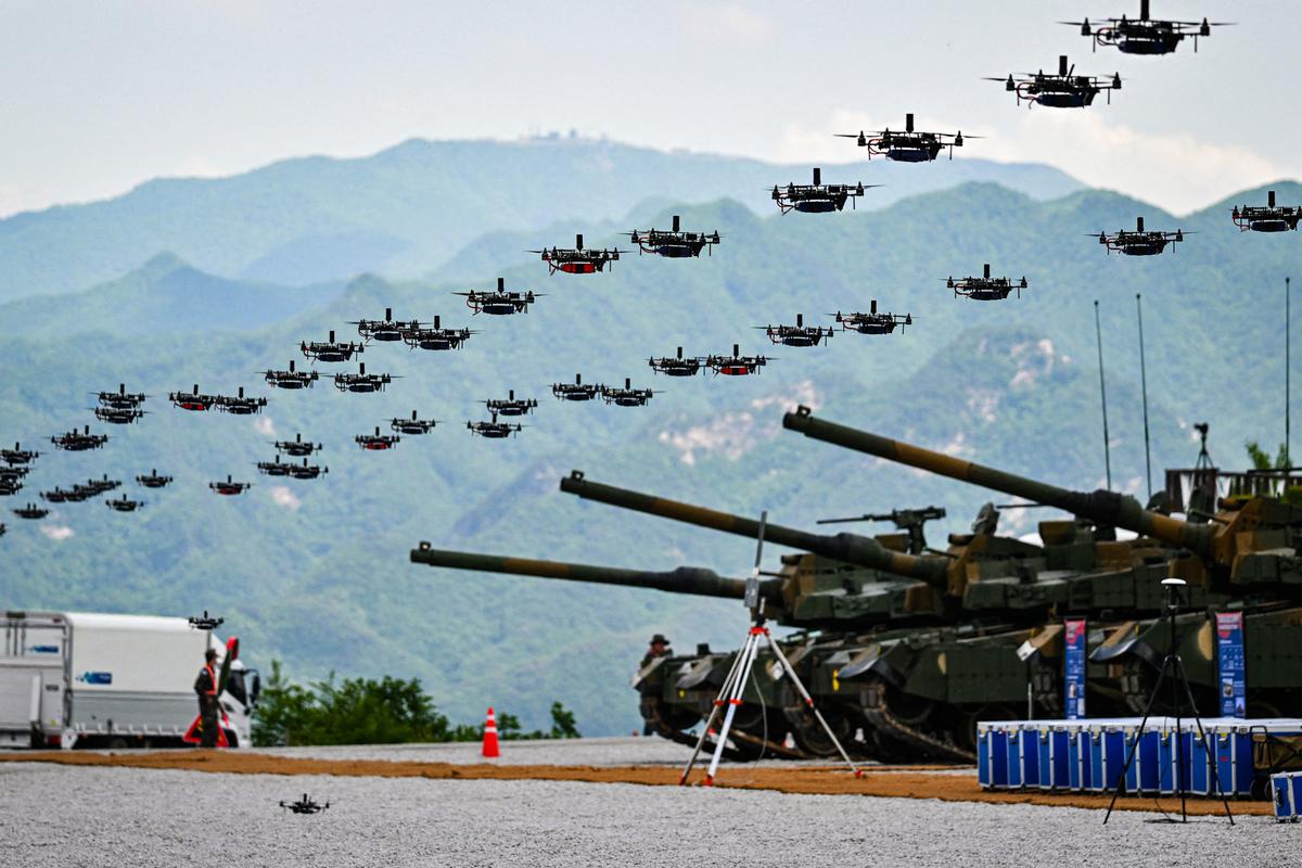 South Korea to Train 500,000 Drone Operators to Counter North Korea