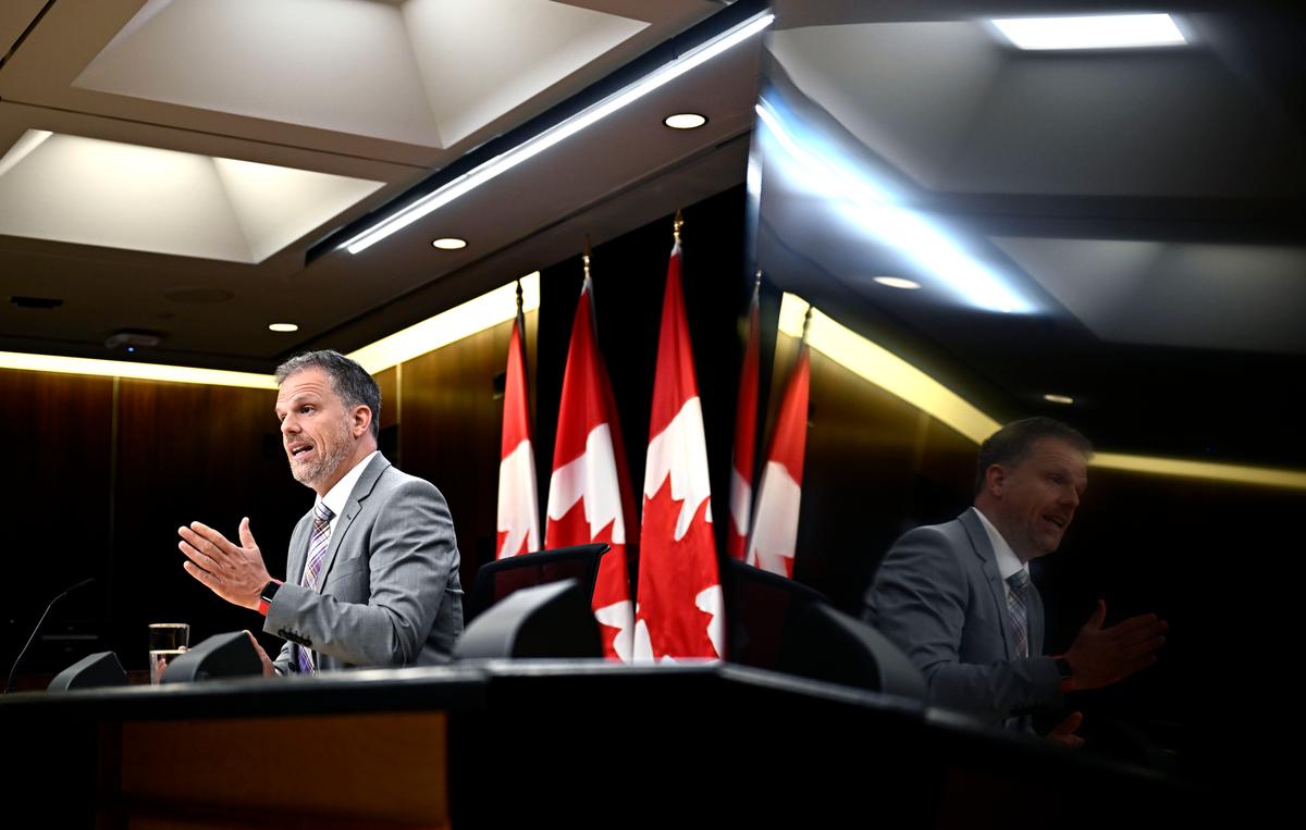 Health Minister Says 75 Percent of Dentists Have Signed Onto Dental Care Plan