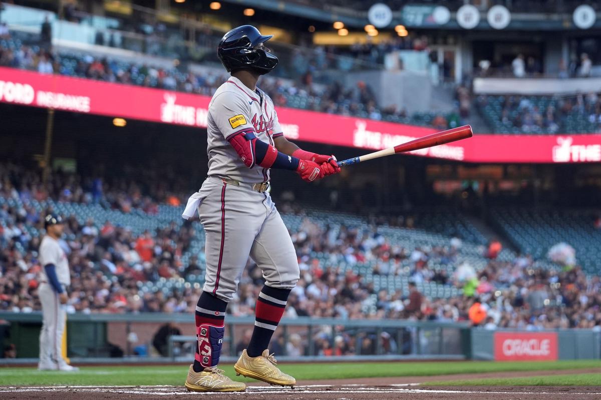 Harris Blasts First-Inning Grand Slam in Return From Injured List as Braves Pummel Giants