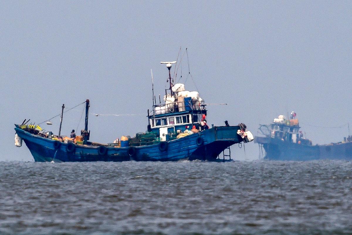 Chinese Fishing Armada Dominates Oceans Worldwide