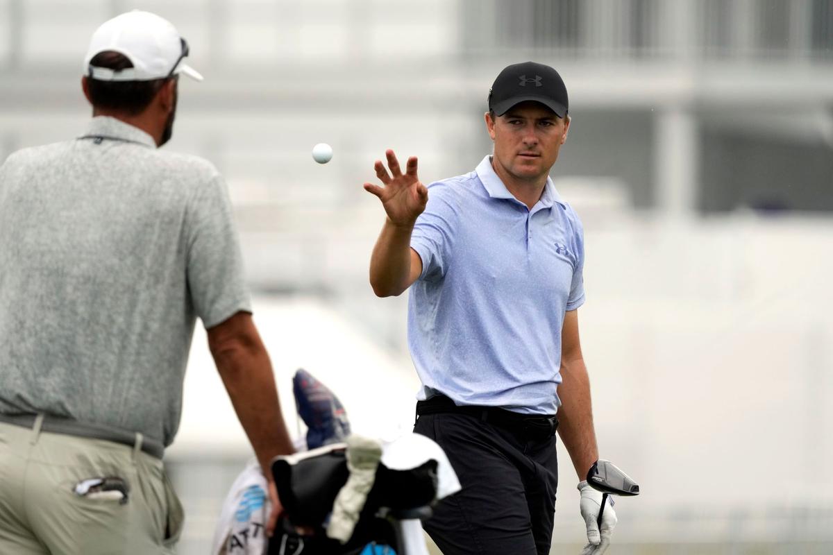 Persistent Wrist Injury Ends Season for Spieth, Who Is Headed for Surgery