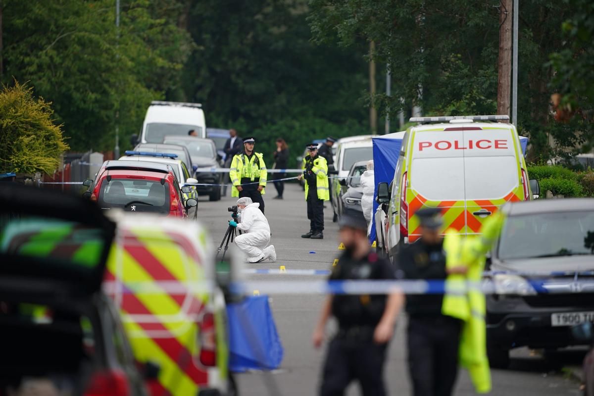 Woman Dies and Two Others in Life-Threatening Condition After Triple Stabbing