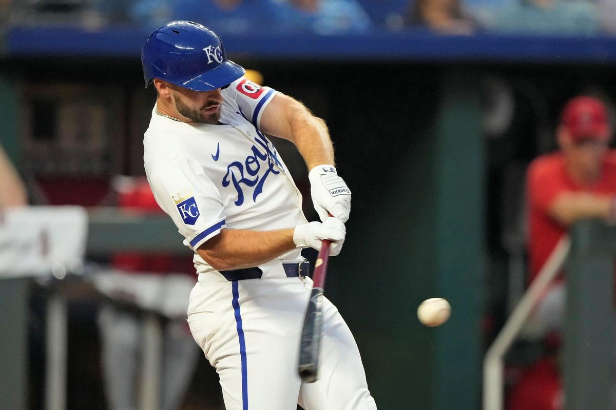 Royals Roll Past Angels Behind DeJong Home Run, Solid Start From Lugo