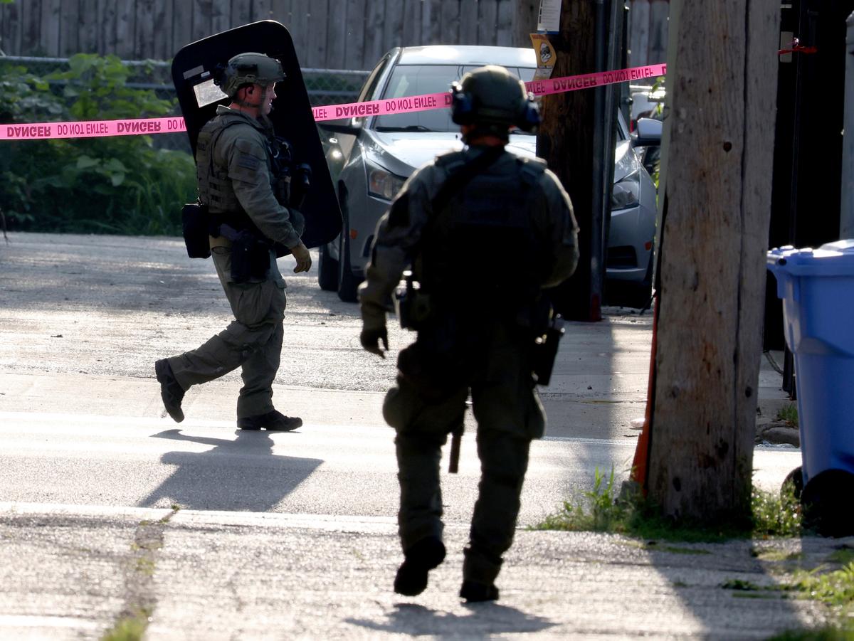 Fugitive Arrested Near Democratic National Convention