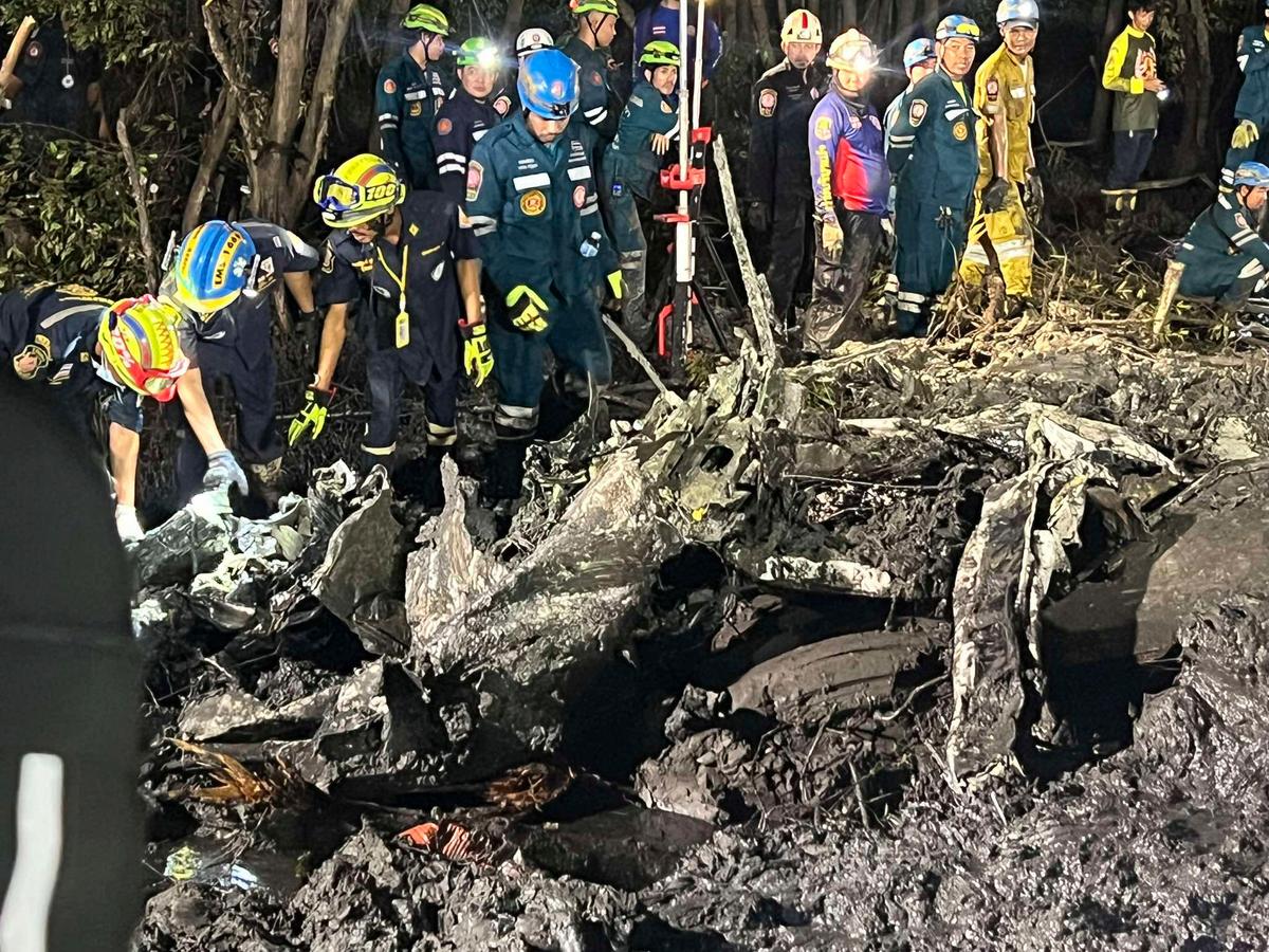 Small Passenger Plane Crashes on Flight to Eastern Thailand; All 9 Aboard Are Believed Dead