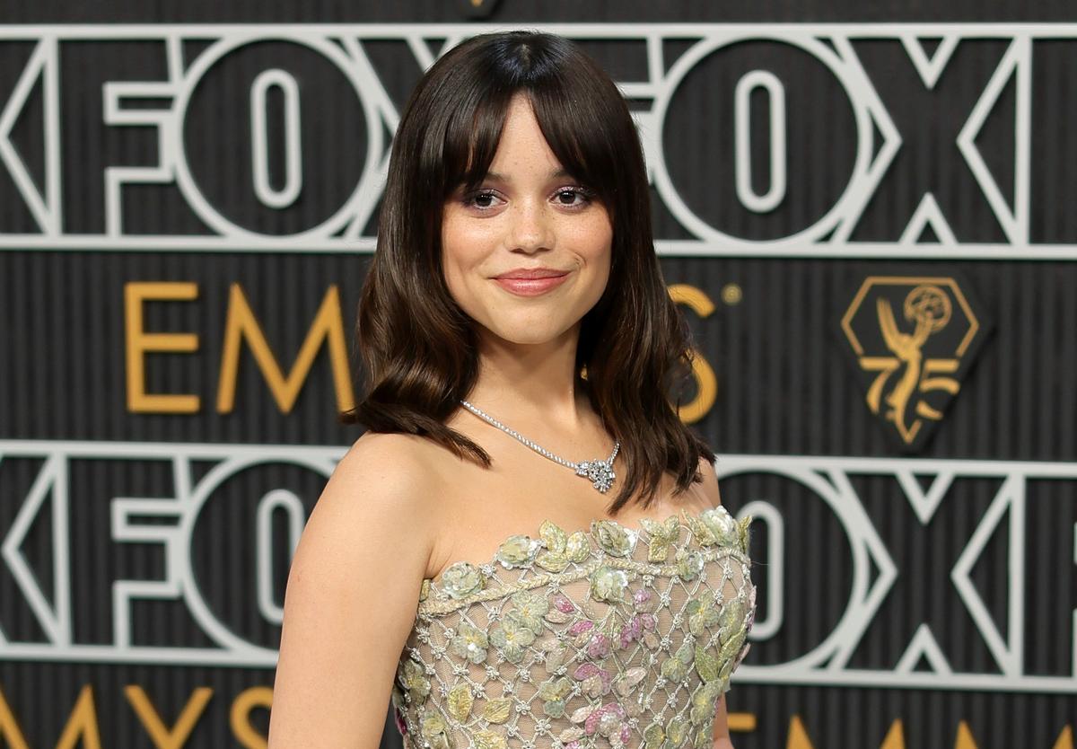 Jenna Ortega Says Mom Watched ‘Like a Hawk’ to Keep Her Safe as a Child Actor