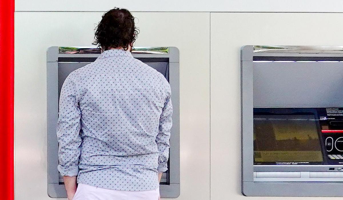 ATM Fees Reach 26-Year High in US, Overdraft Fees Soar: Bankrate Survey
