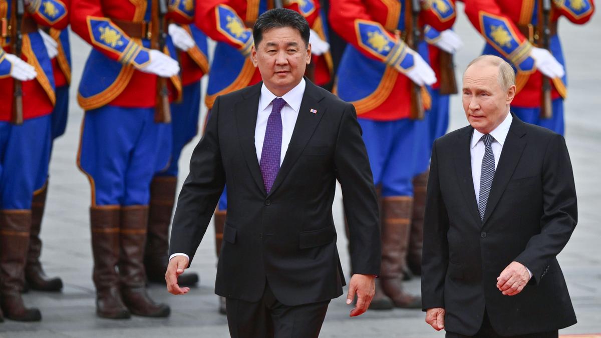 Mongolia Defies Calls to Arrest Putin on ICC Warrant During State Visit