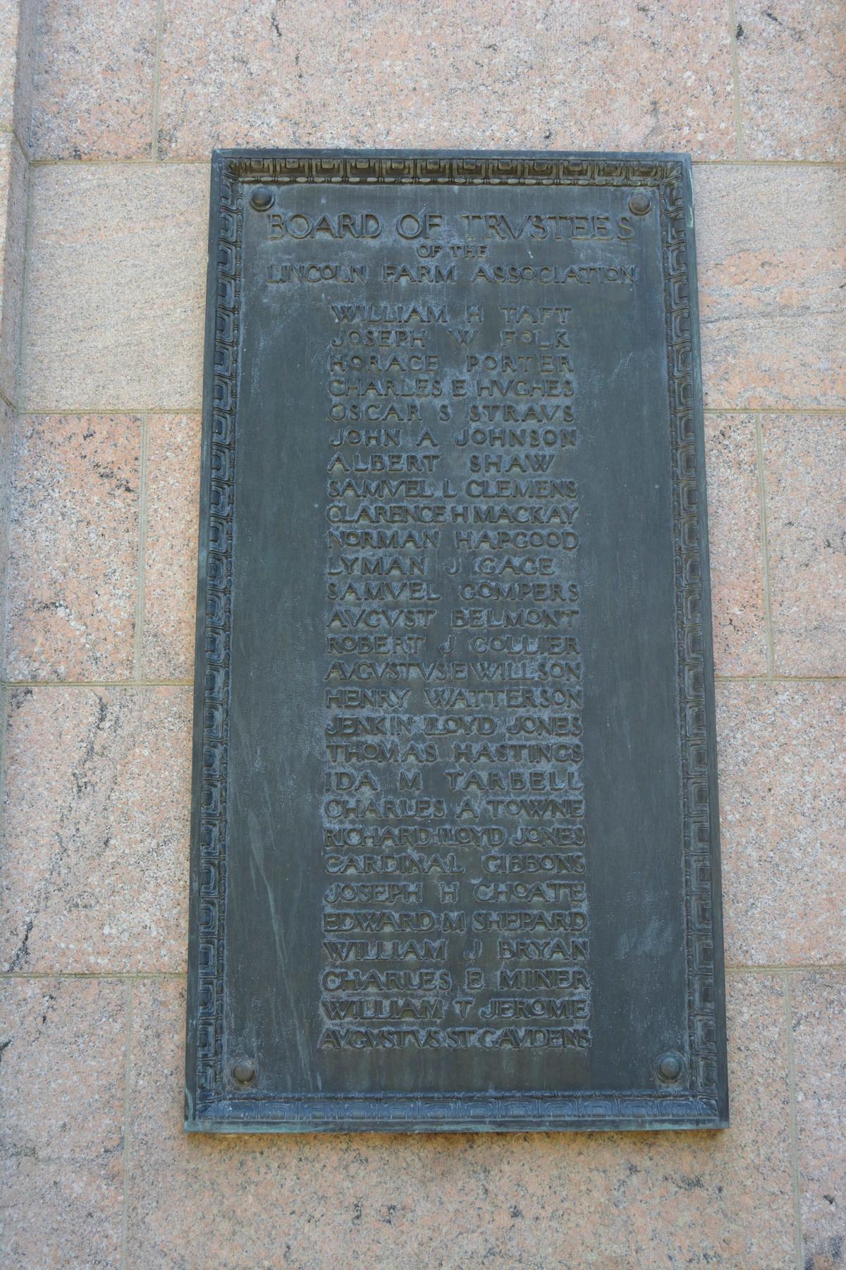 This plaque commemorates the effort to preserve Lincoln's boyhood home for future generations. (Deena Bouknight)