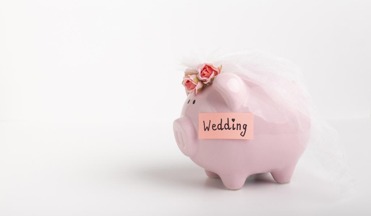 When Paying for a Wedding Is a Family Affair
