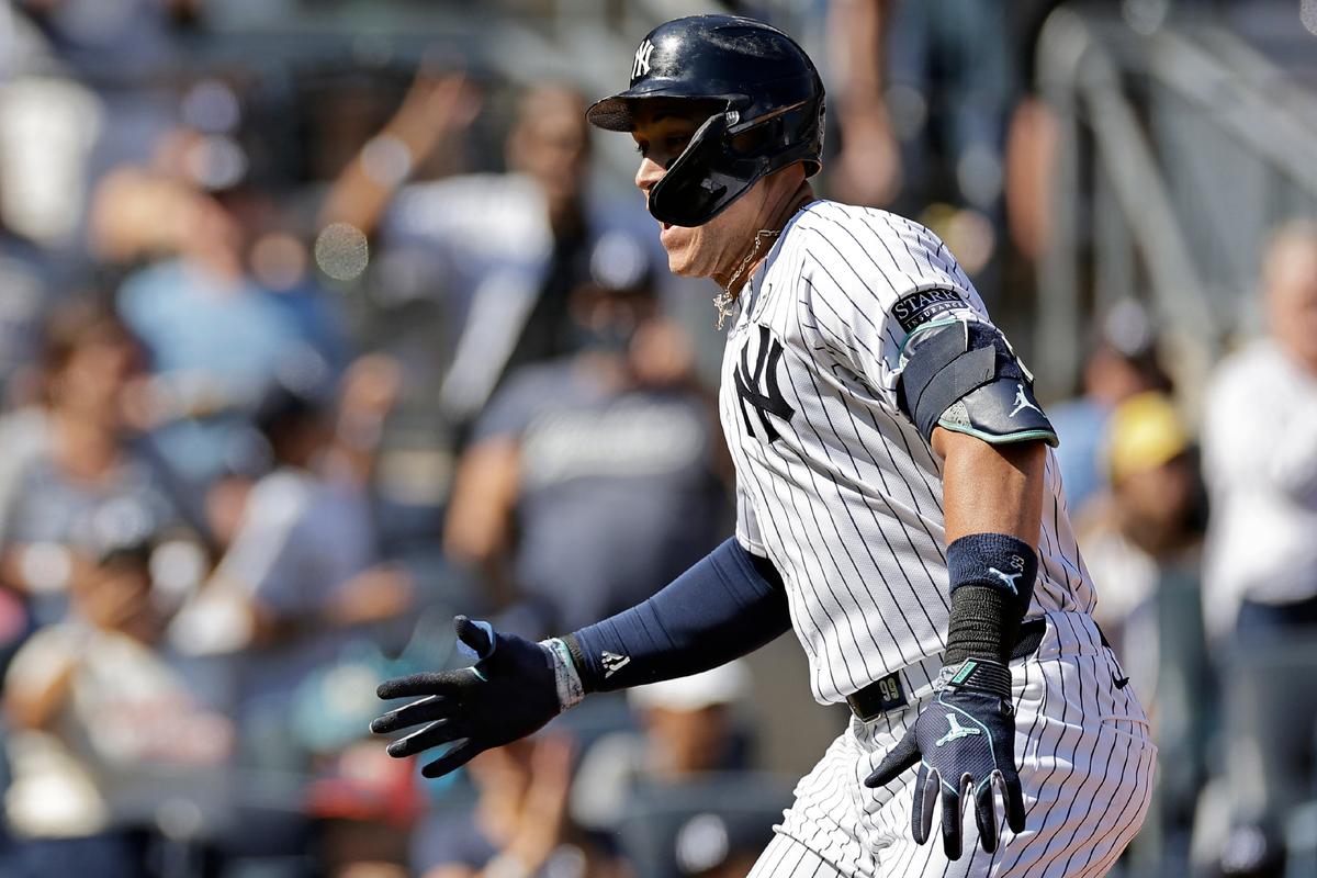 Aaron Judge Hits MLB-Best 53rd Homer, Yankees Open 3-game AL East Lead With 5–2 Win Over Red Sox