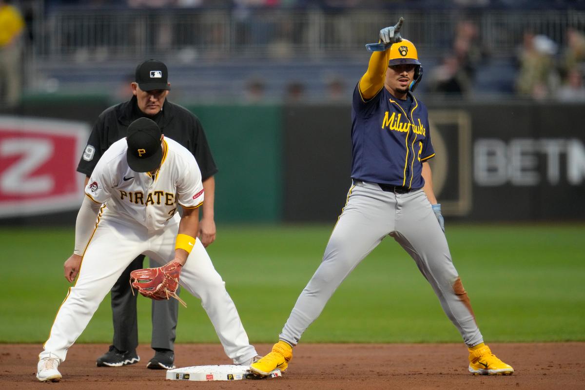 Willy Adames Steals 20th Base, Joining 30-20 Club in Brewers’ 7-2 Win Over Pirates
