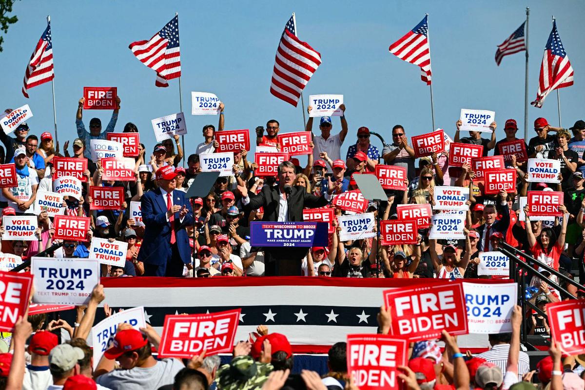 Hovde Edges Closer to Baldwin in Wisconsin Senate Race